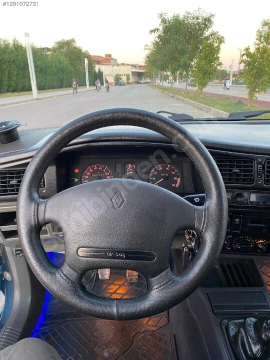 En güzel direksiyon hangi araba markasına ait sizce?