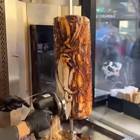 Daha önce ahtapot döner yediniz mi?