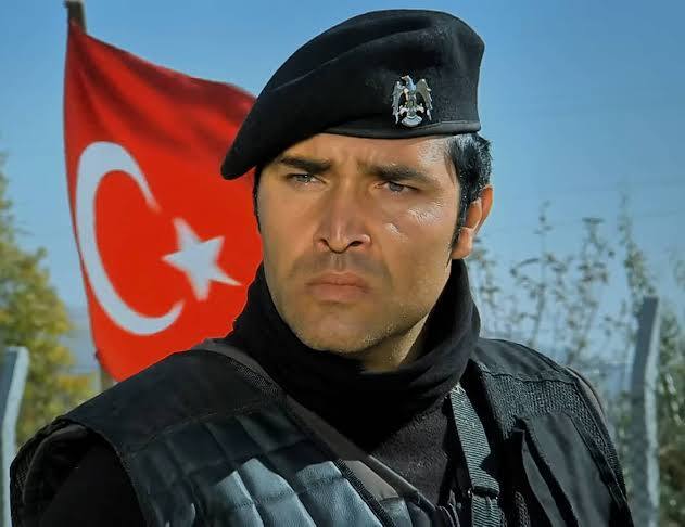 Sizin en sevdiğiniz Türk asker dizisi hangisi, neden o dizi?