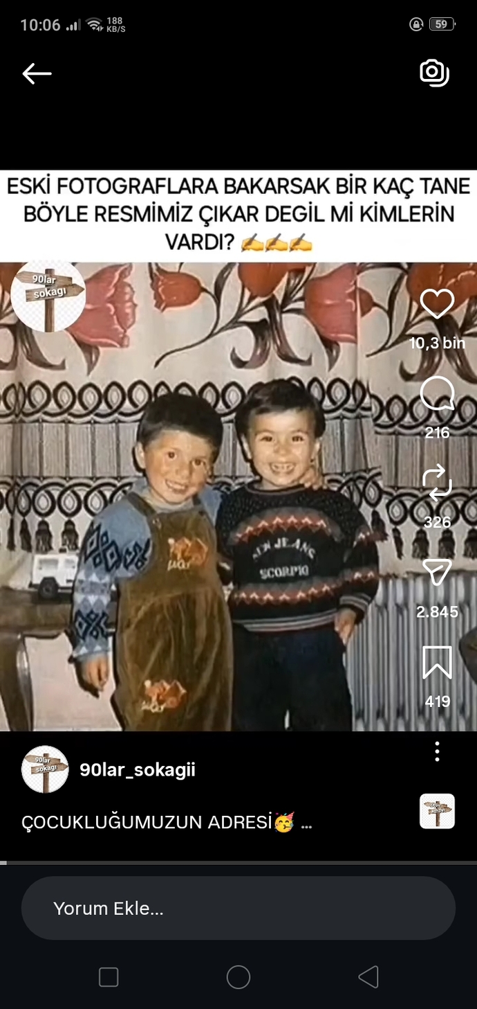 Eski fotoğraflara bakınca sizde de çocukluk anıları ve o sıcak aile ortamına dair derin bir özlem uyanıyor mu?