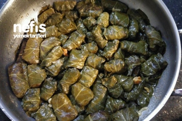 Karalahana sarması mı/ Pazı sarması mı?