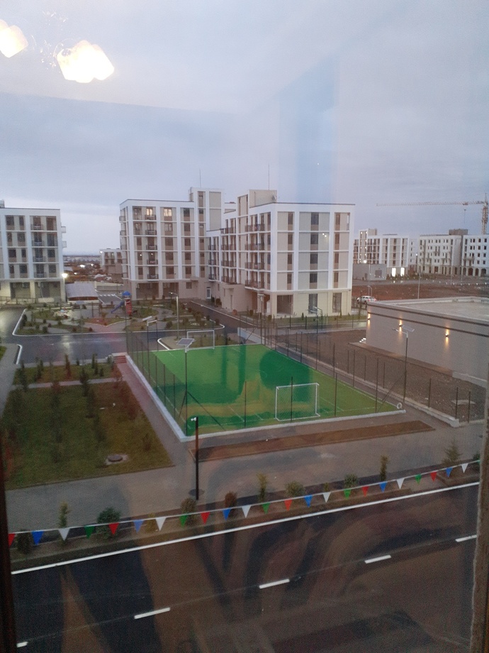 Karabağ gibi yeniden kurulan bir şehre taşınmak gençliğimi mahveder mi?