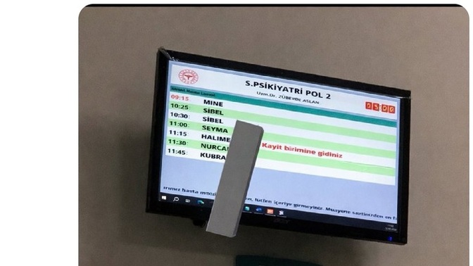 Kadınların, her şeyi erkeklerin suçu gibi görmesinin altında sizce ne var?