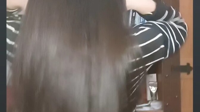 Kızlar sizce uçlardan saçımı biraz keseyim mi yoksa kalsın mı?