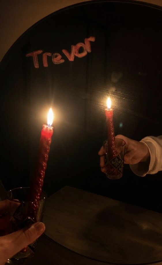 Sevdiğiniz insanın adını her yere yazar mısınız 😌?
