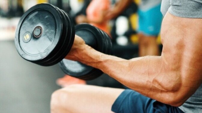 Ağırlık Fitness Sporu çalışan erkek Kızlara çekici gelir mi?