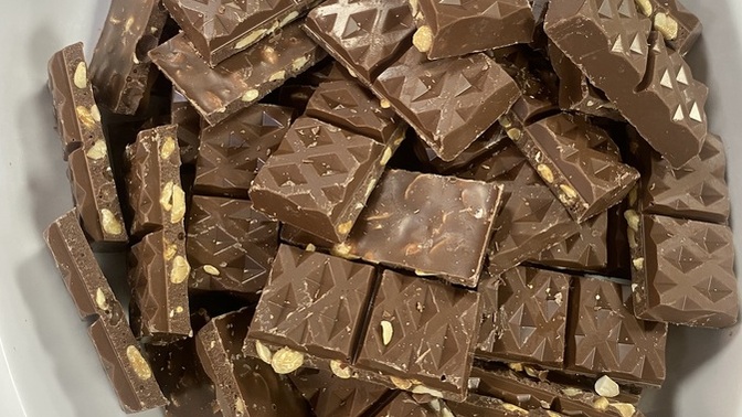 Çikolata partime katılmak ister misiniz🍫?