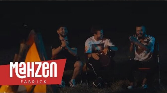 Bir yemek seçmeyen insan candır birde kim?