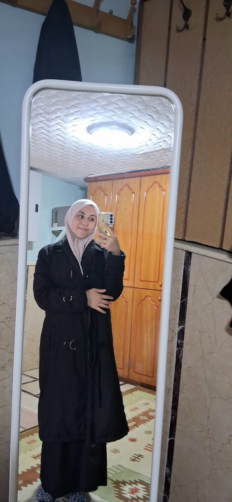 Sizce bana kare başörtü mü, şal mı yakışıyor?