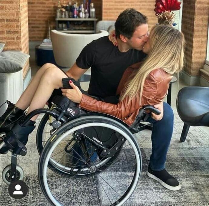 Aşk gerçekten gereksiz mi yoksa hayatta vazgeçilmez bir ihtiyaç mı?