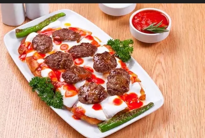 Balaban köftesi sevenler burada mı, sizce abartıldığı kadar var mı 😎?