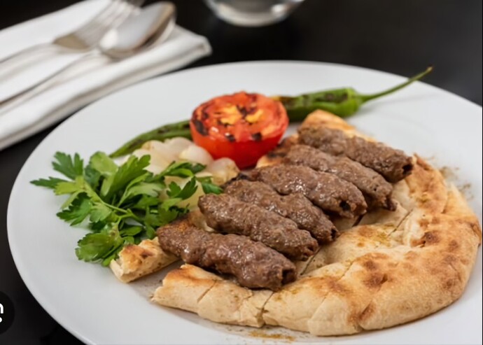 Balaban köftesi sevenler burada mı, sizce abartıldığı kadar var mı 😎?