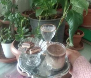 Gösterişten uzak kahve keyfi mi yoksa gösterişli bir sunumla kahve mi?