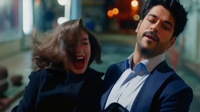 Sizi sevecek kişi nasıl sevmeli?