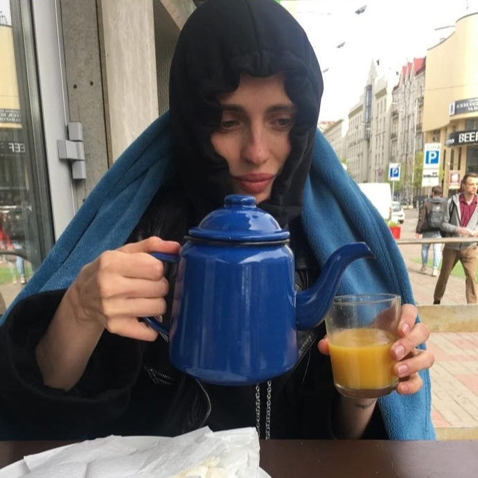 Bir çaydan kahvoşş