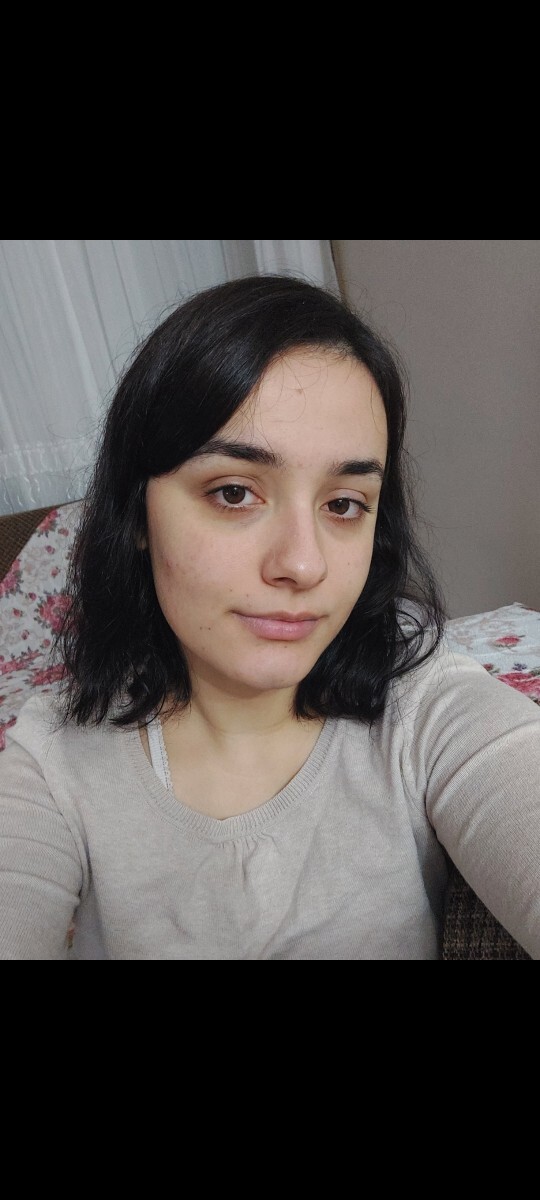 On kameradan böyle arka kameradan böyleyim bakın?