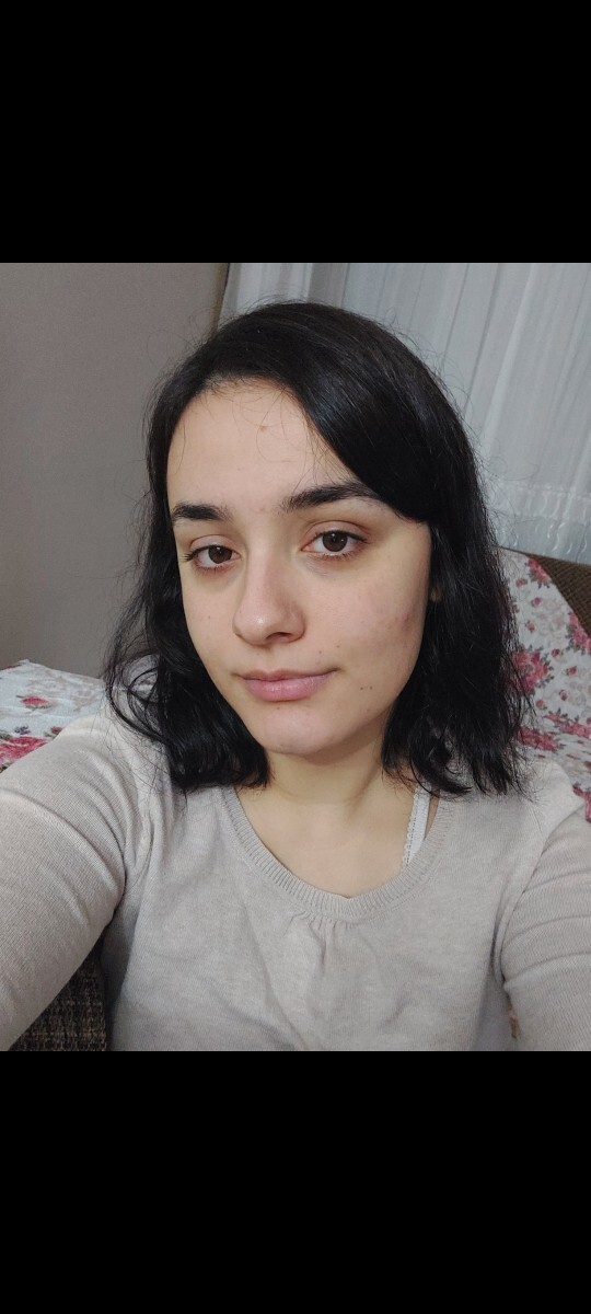 On kameradan böyle arka kameradan böyleyim bakın?