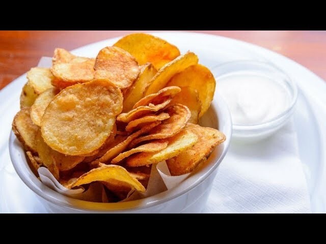 Evde yapılmış patates cips sever miyiz?