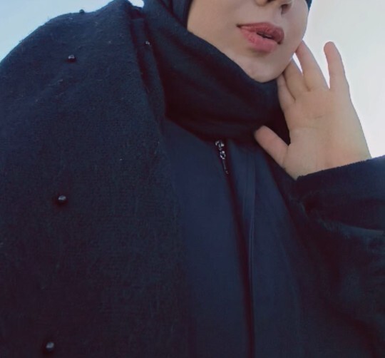 Beyaz atkı mı sizce siyah atkı mı?