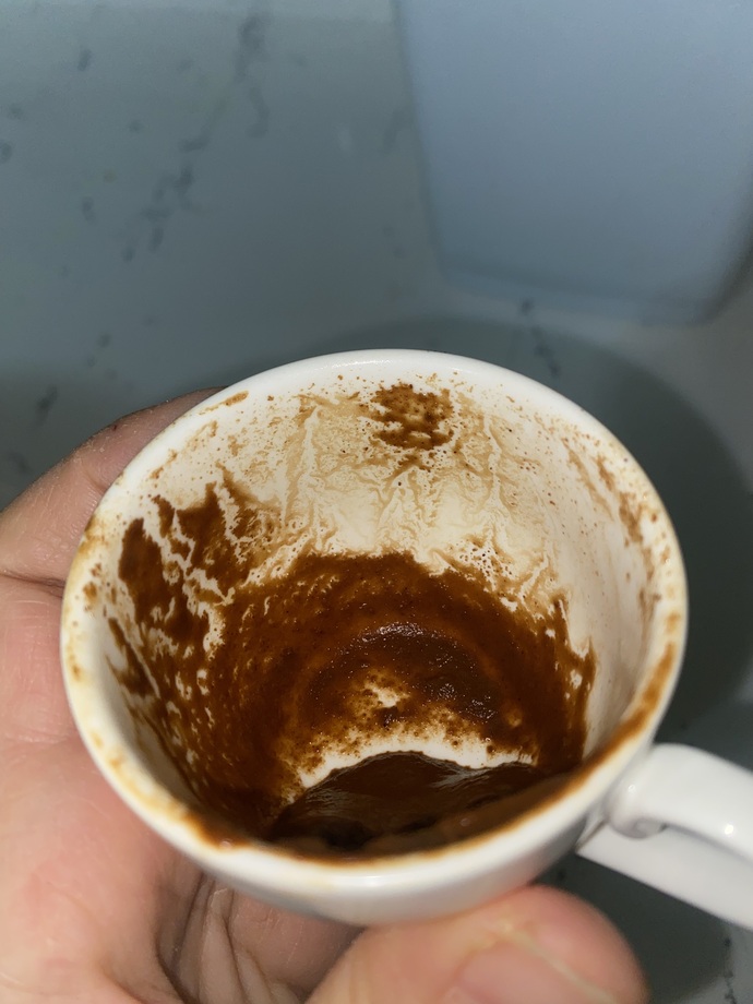 Pazar gününe özel fal bakan var mı, bi pazar falımı yorumlar mısınız 😊?