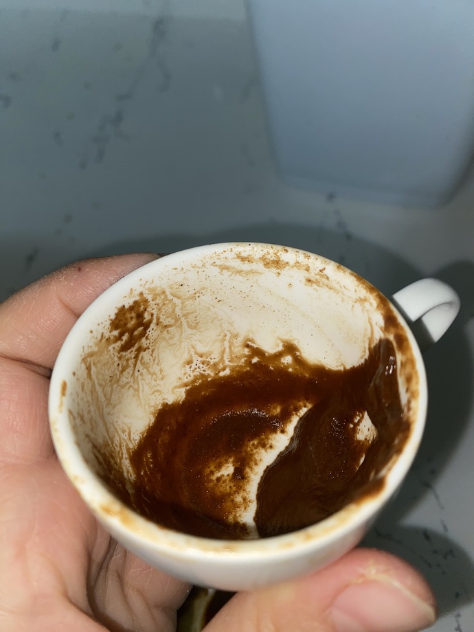 Pazar gününe özel fal bakan var mı, bi pazar falımı yorumlar mısınız 😊?