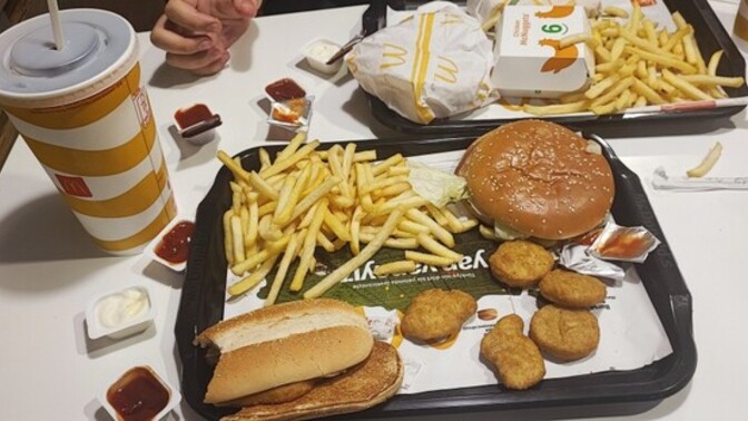 Arada cheat meal yapar mısınız?