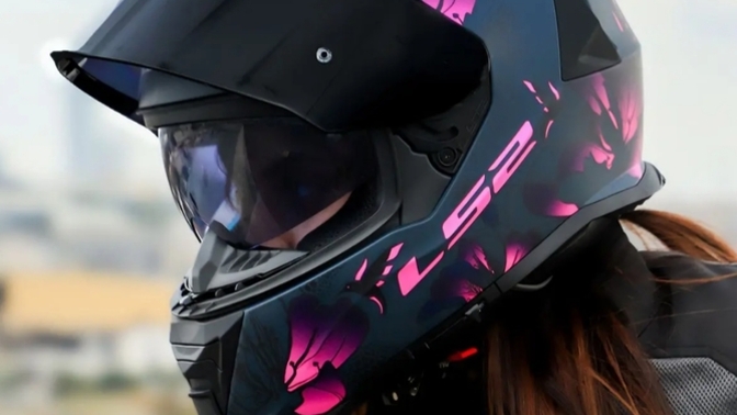 Motosiklet için hangi kaskı almalıyım, marka ve model önerileriniz neler?