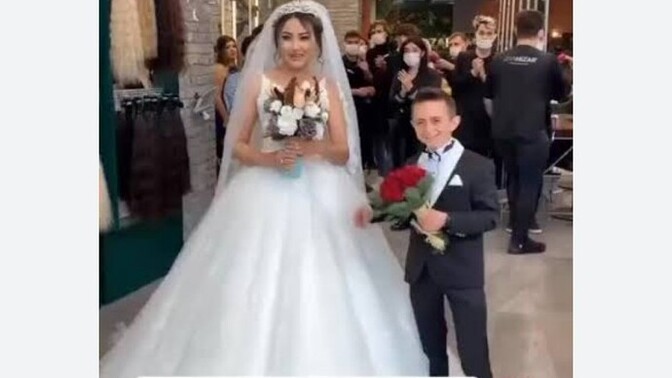 Aldatan ve aldatılan kişiye bakın?