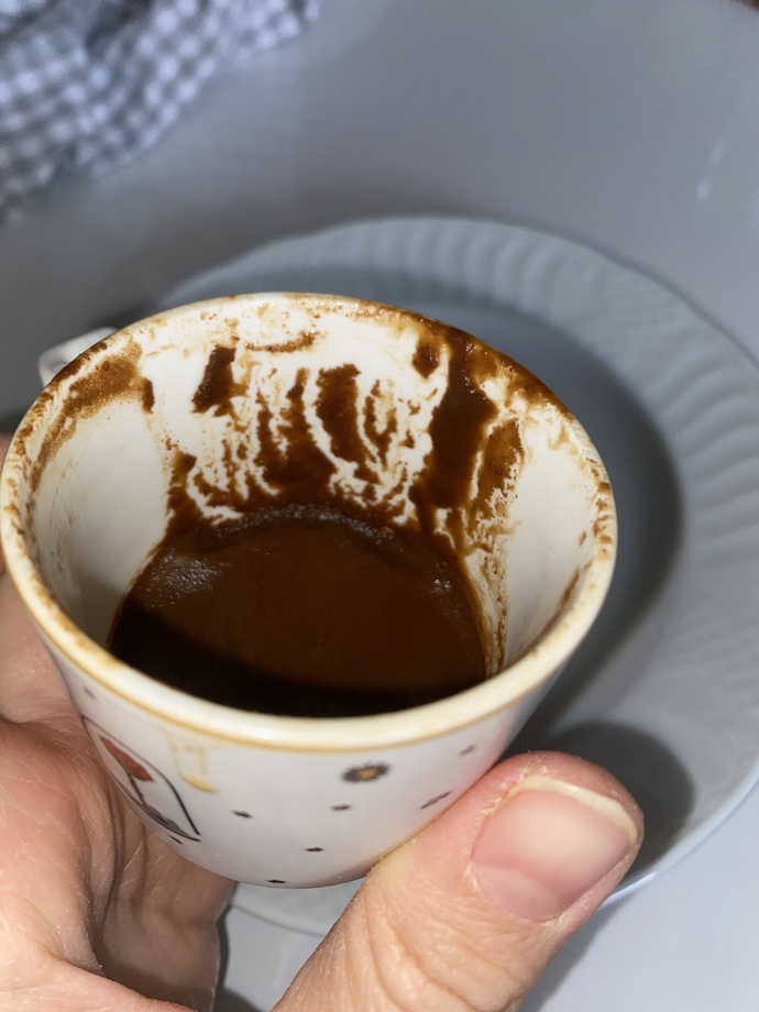 Gerçekten fal bakmayı bilen var 😊?