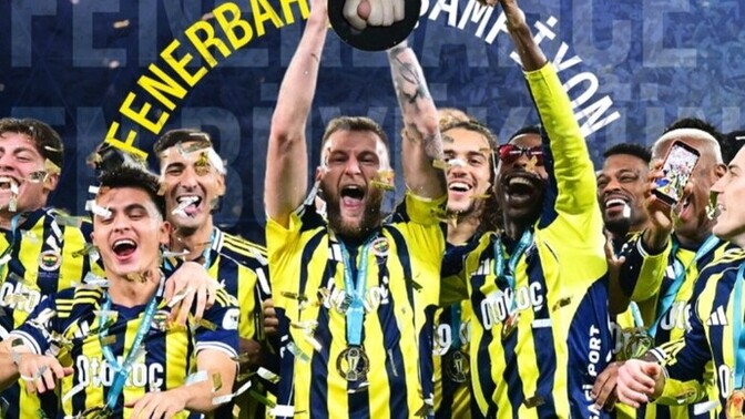 Rekorumu kırdım Galatasaraylı taraftarlara bu resmi atınca çıldırıyorlar nasıl resim🤣🤣🤣?