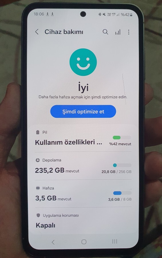 Android de 8 GB RAM Yeterli mi sizce En az Kaç GB RAM olmalı Android de?