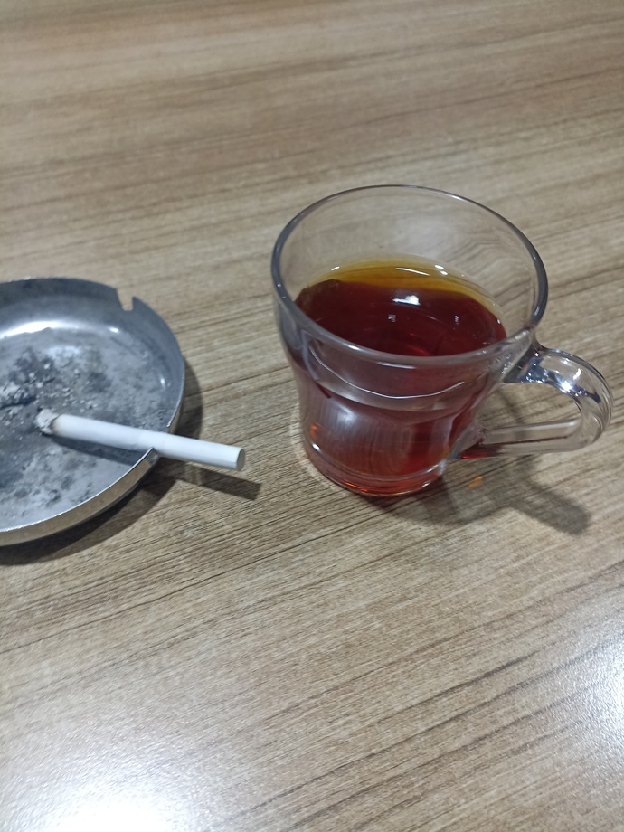 Kimler sabahları bir şeyler içmeye bayılır?