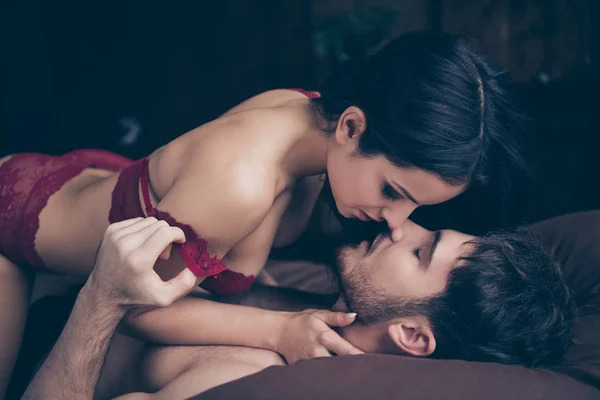 Sekste ilk deneyim mi, en son deneyim mi daha akılda kalıcı?