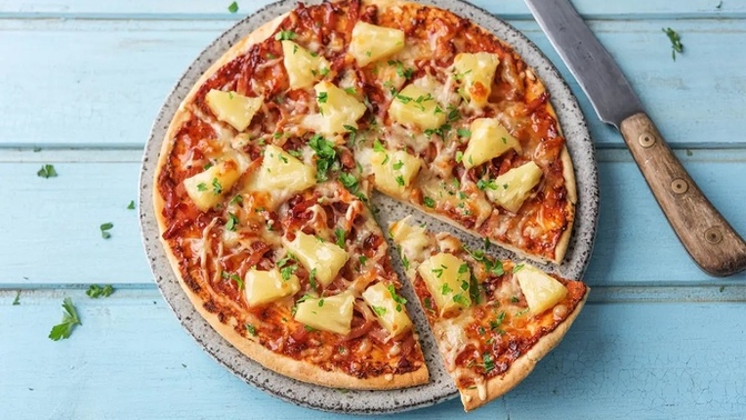 Ananaslı pizza yer misin?