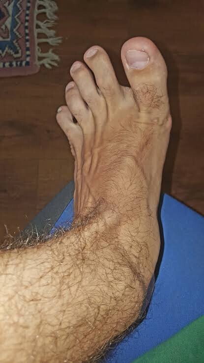 Karımın paylaştığı bu foto yüzünden ayaklarım olay oldu. ne yapmalıyım?