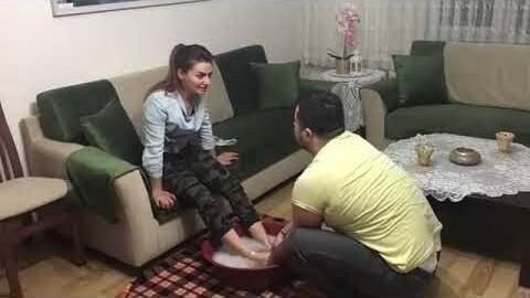 Sevdiği kadının ayağını yıkayan erkekten olur mu?