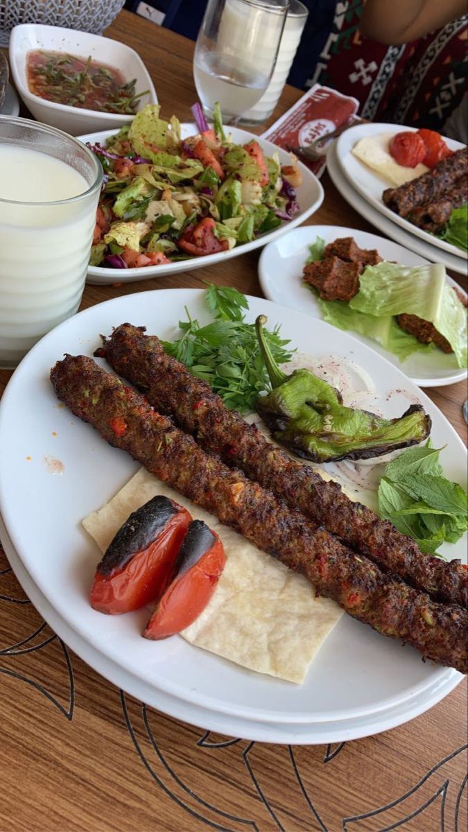 Izgarada tavuk mu kırmızı et mi daha lezzetli, siz hangisini tercih ediyorsunuz 🥩🔥?