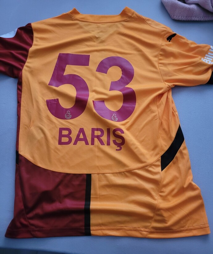 Hangi futbol takımını tutuyorsunuz, fanatik misiniz?