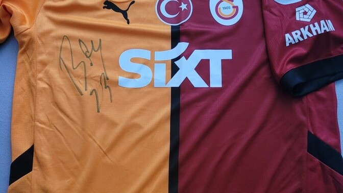 Hangi futbol takımını tutuyorsunuz, fanatik misiniz?