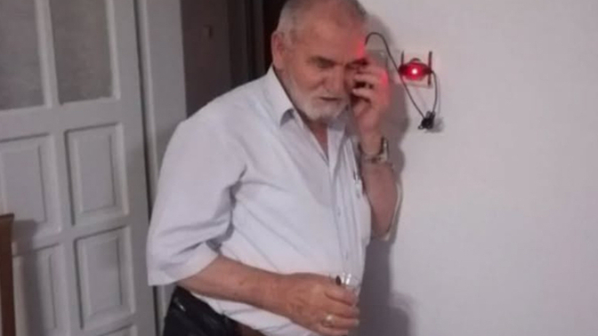 Arkadaşınız tuzak ama mutlu bir aşk yaşıyorsa, onu uyarır mısınız?