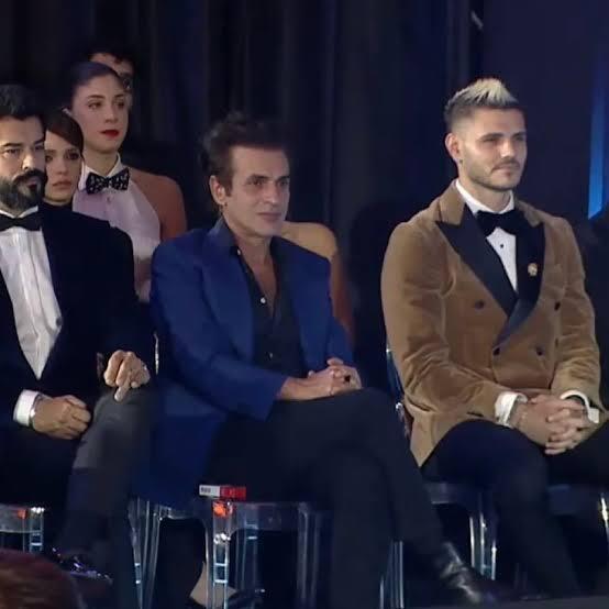 Kızıl saç mı yoksa sarı saç mı daha çekici?