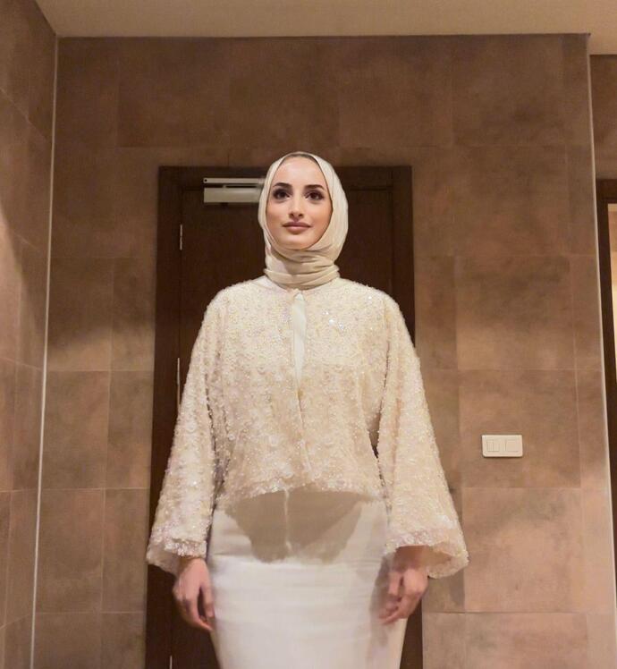 Erkekler, türbanim elbisem sizce bi dugun icin nasil olmus cok mu abarti?