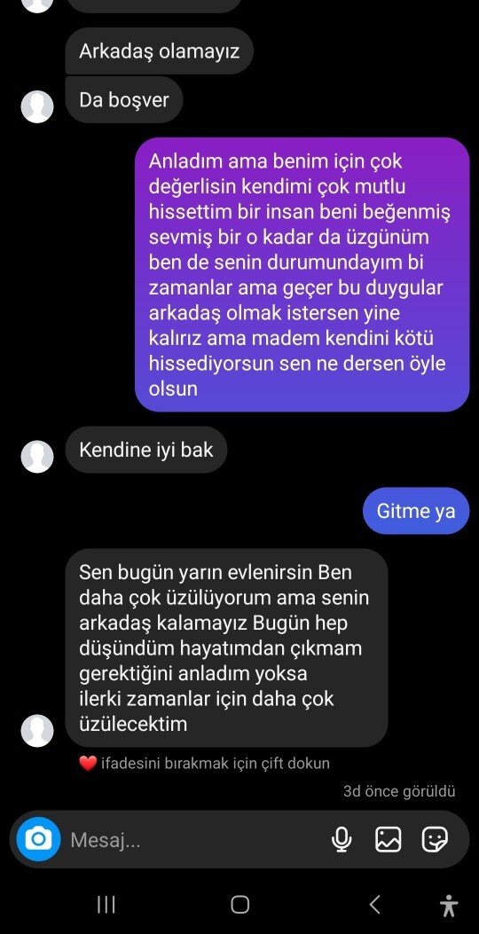 Böyle Seven Kadın Gördünüz Mü?