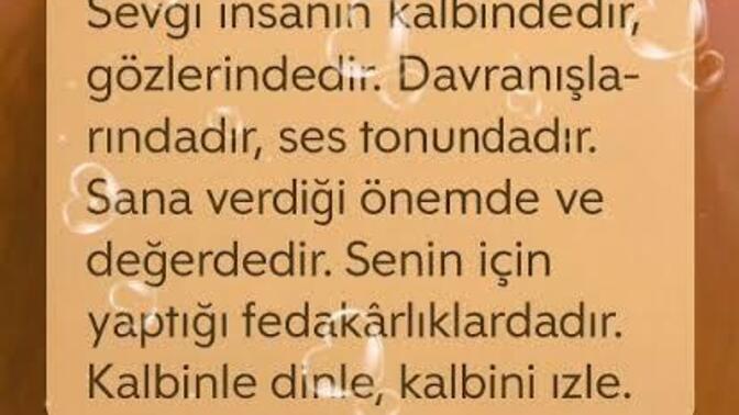 Seni sevenlerin sevgisine inanıyor musun yoksa inanmış gibi mi yapıyorsun?