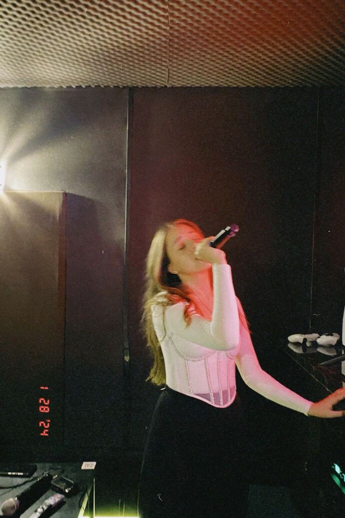 Daha önce hiç karaoke yaptın mı?