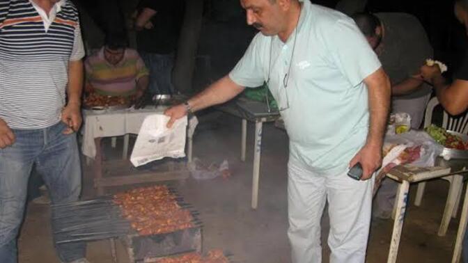 Mangal yapmayı bilmeyen ve ateşten korkan erkekten olur mu?