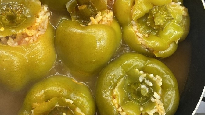 Abim bana acıdığı için dolma yapmış sizce yemeli miyim?