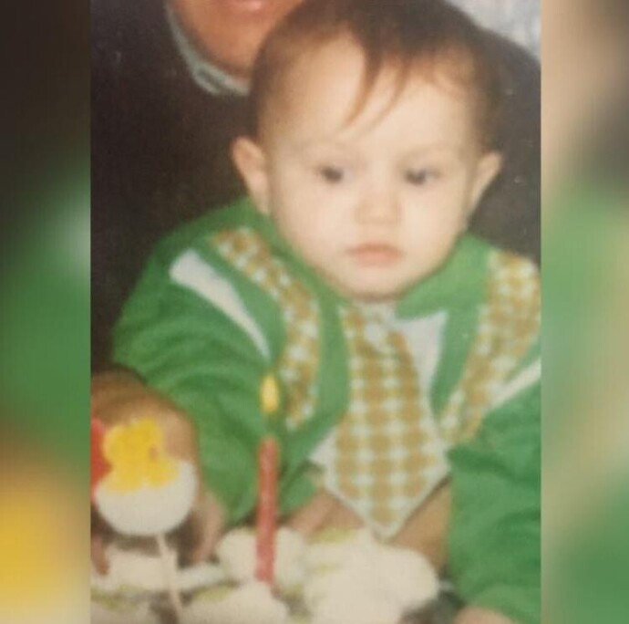 Çocukluk fotoğrafınız duruyor mu?