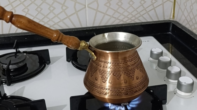 Kahve yaparken tercihiniz cezve mi yoksa makine mi olur?