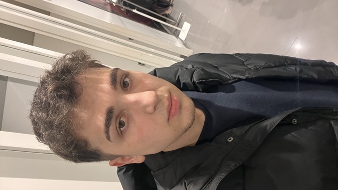 Arkadaslar model olabilirmiyim?
